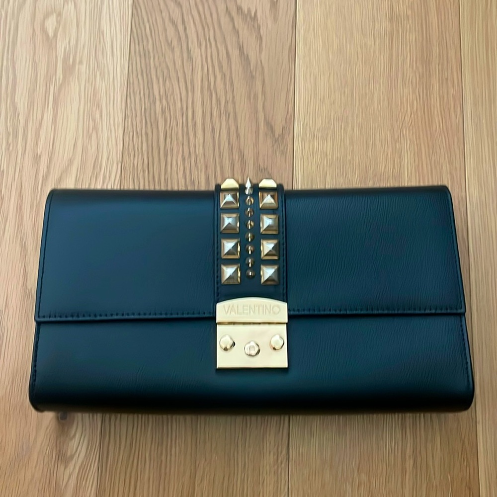 Valentino Clutch